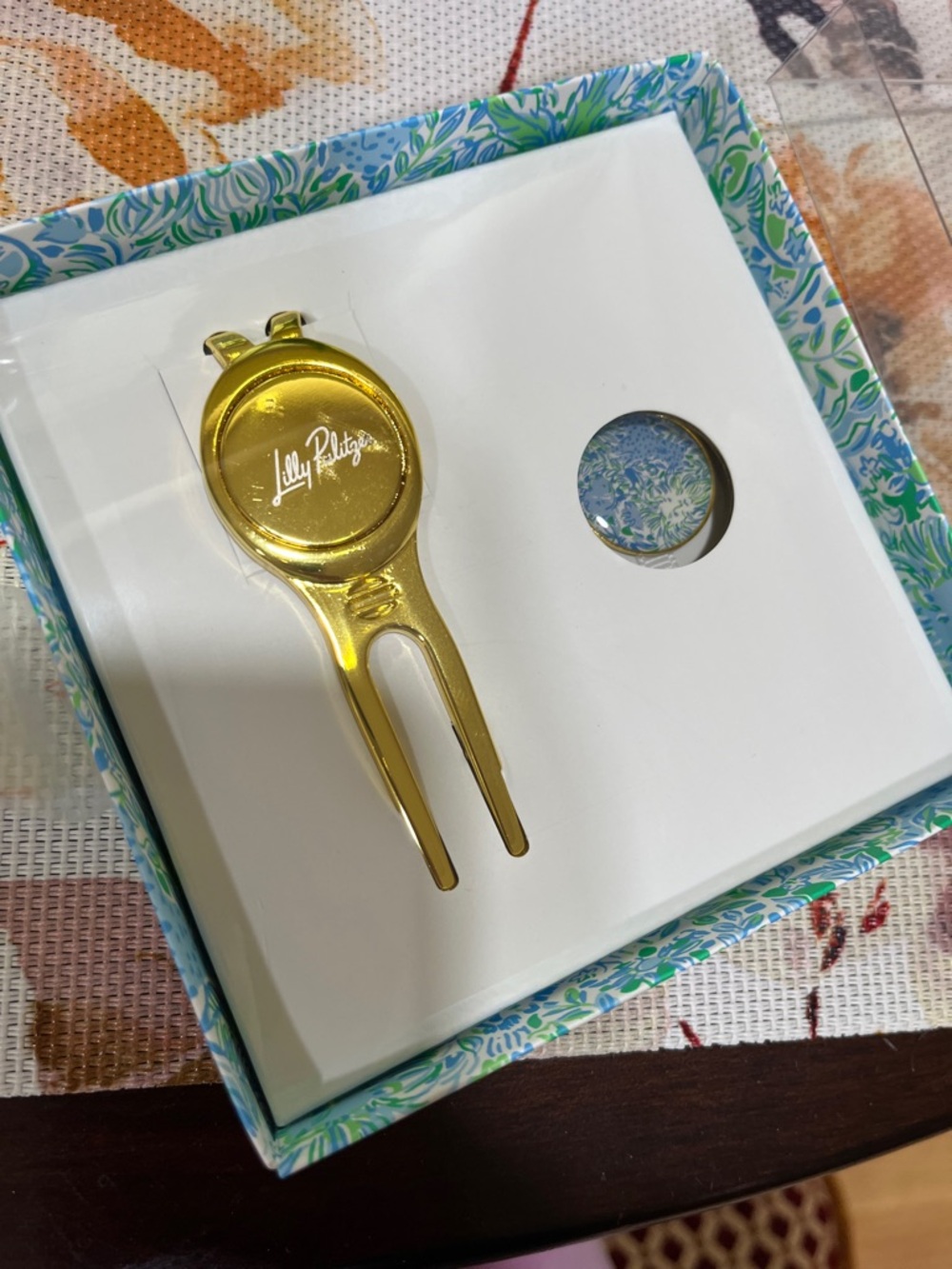 Lilly Pulitzer Gold Divot Tool with Blue Floral Ball Marker